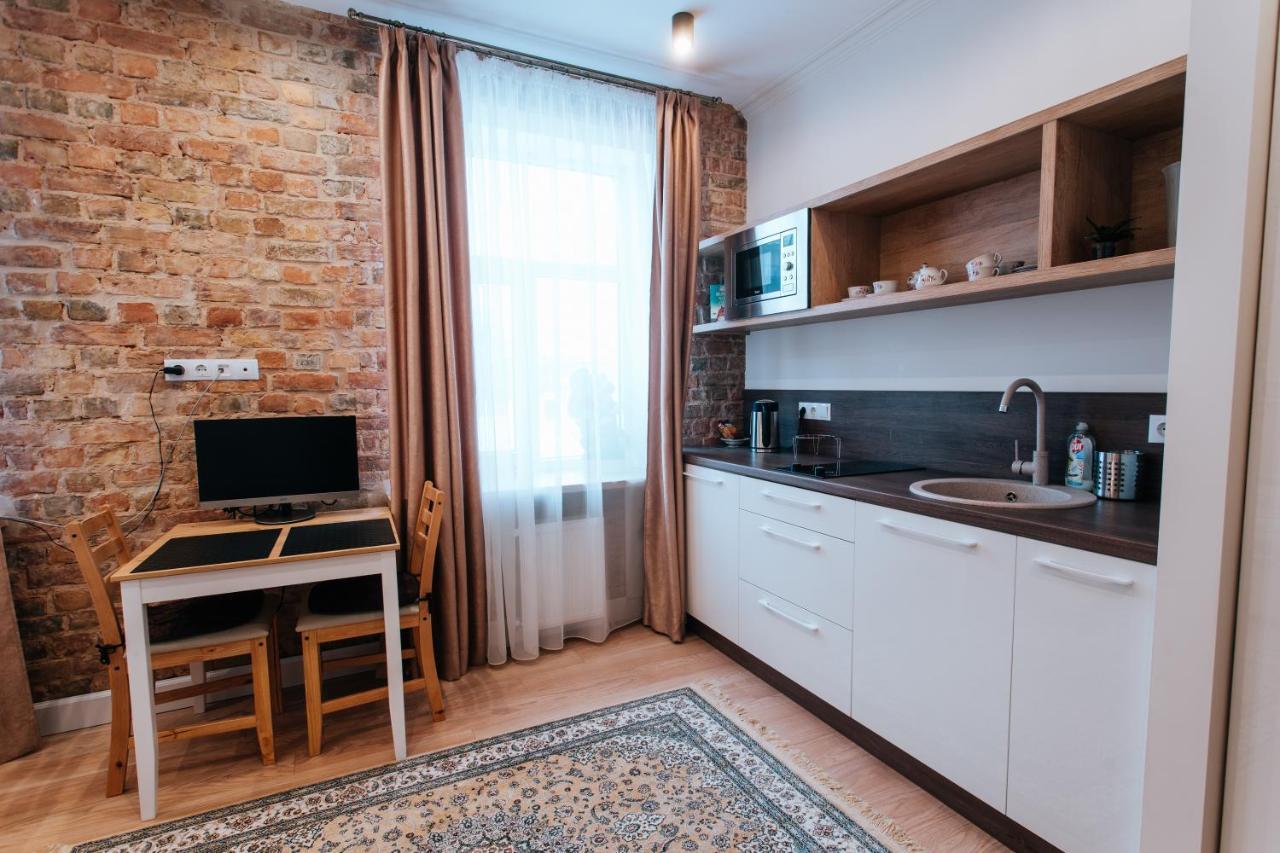 Stylish Latvian-Style Studio Apartment Near City Center, Parks, Cafes & Public Transit Riga Extérieur photo