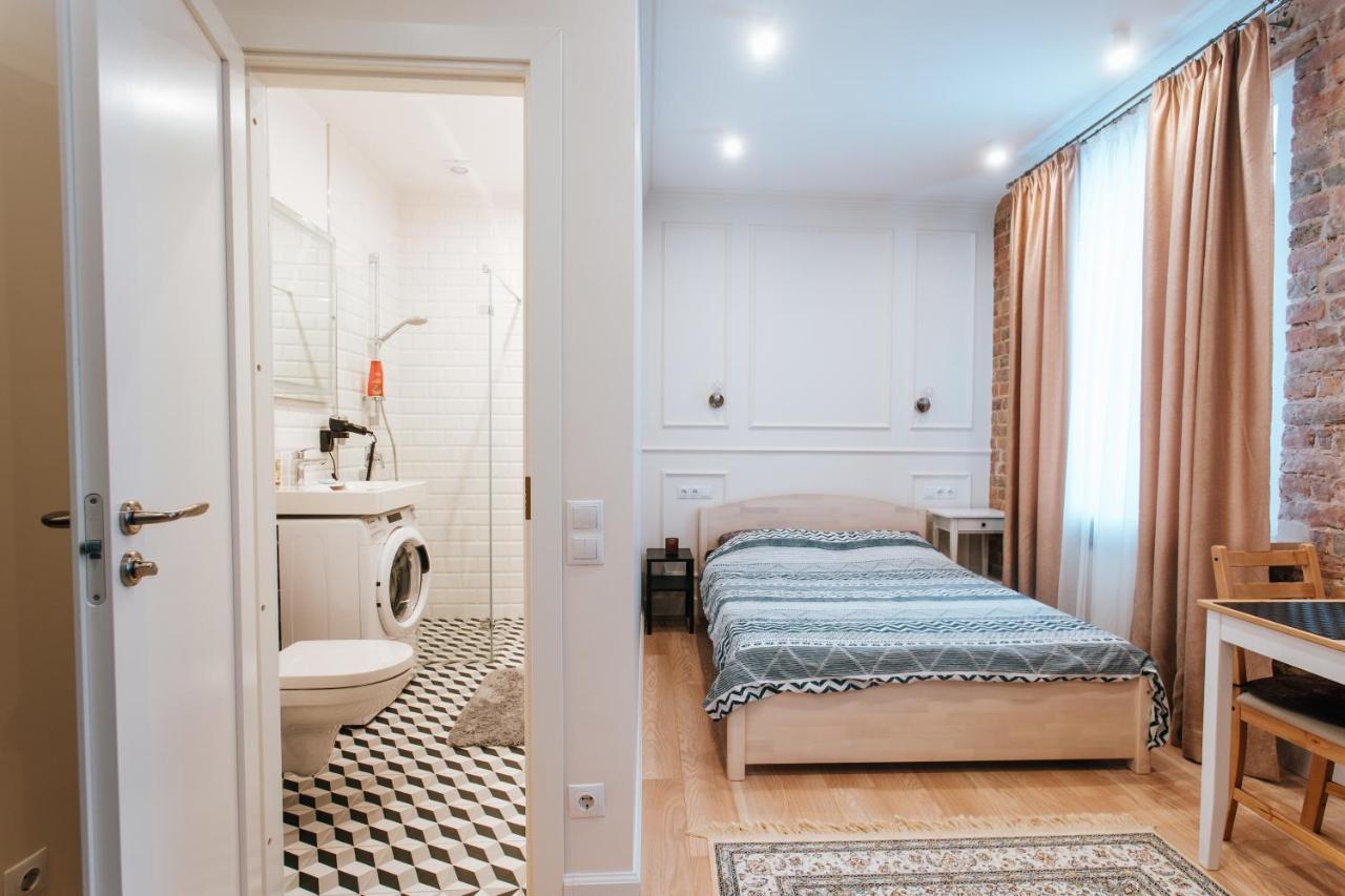 Stylish Latvian-Style Studio Apartment Near City Center, Parks, Cafes & Public Transit Riga Extérieur photo